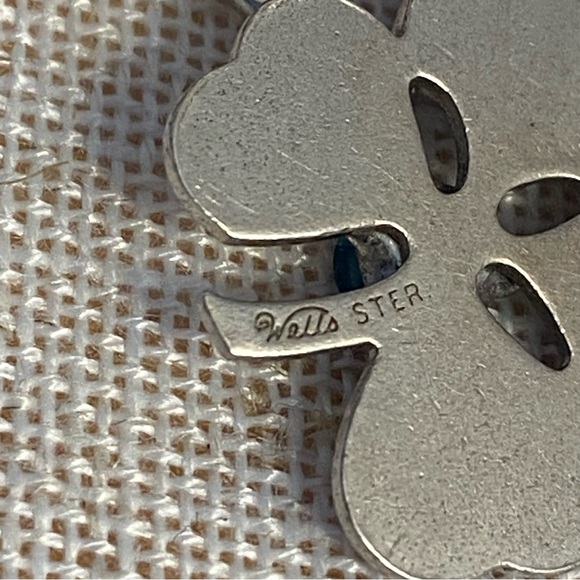 Wells Vintage sterling silver charm bracelet JMF Rhode Island bells Clover Grad - Picture 15 of 16